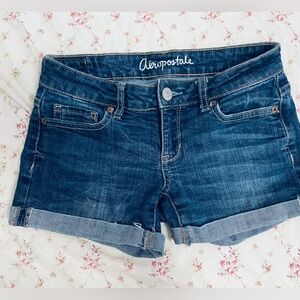 Mid rise aeropostale short shorts!